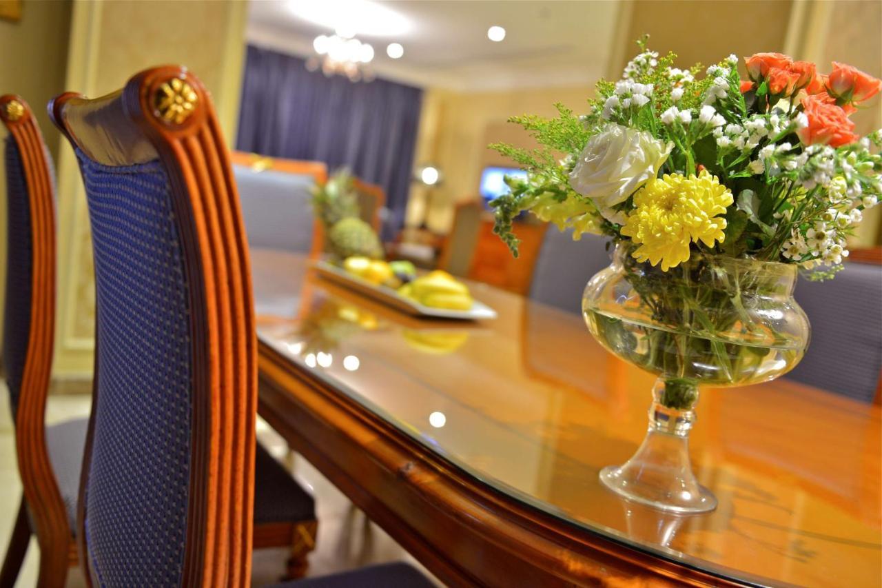 אל חובר Radisson Blu Hotel, Dhahran מראה חיצוני תמונה